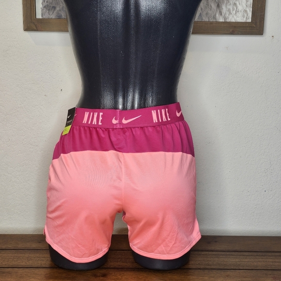 Nike Girls Standard FIT - Picture 2 of 5